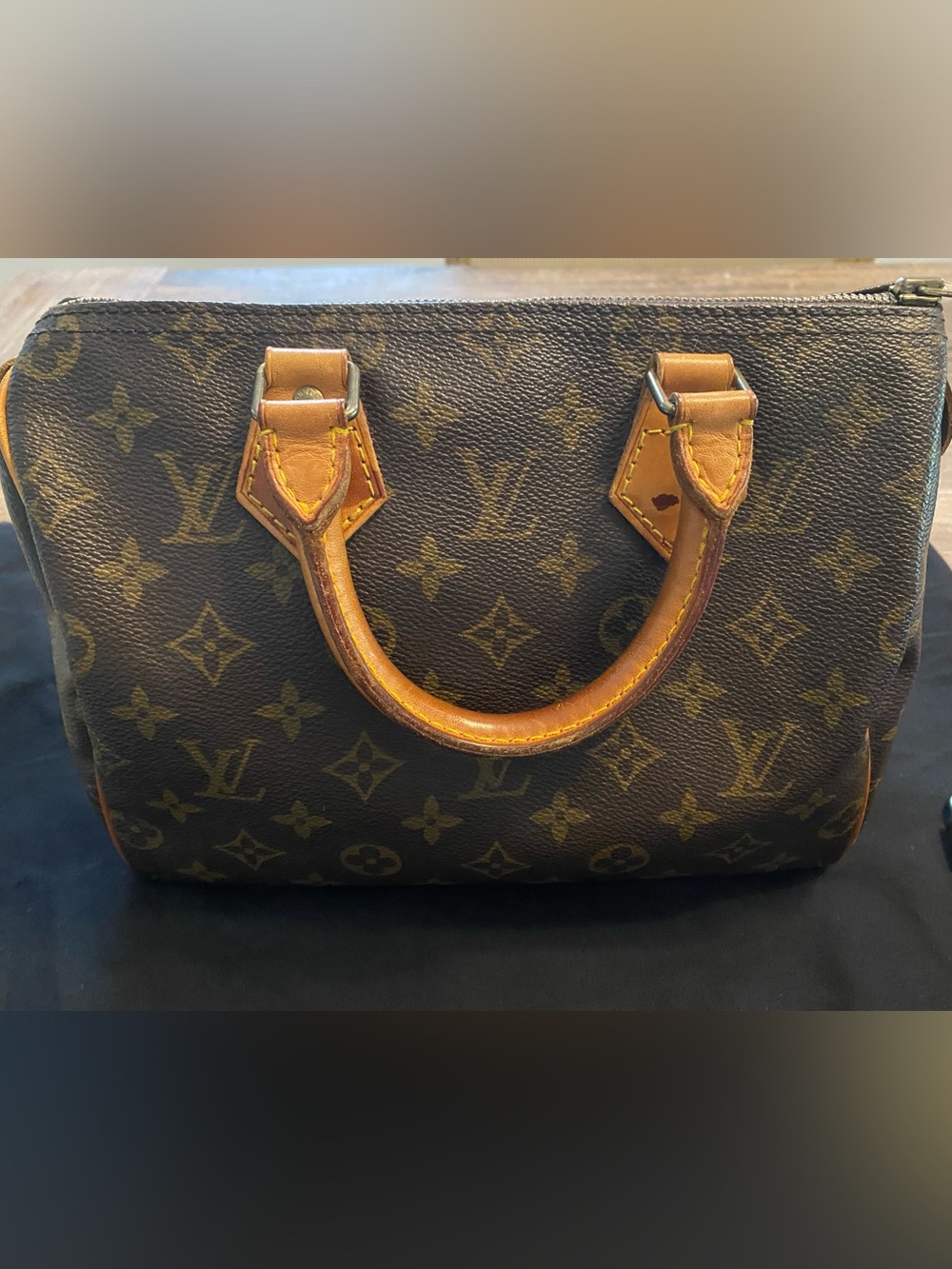 Authentic Vintage Louis Vuitton Monogram Speedy - Picture 8 of 16